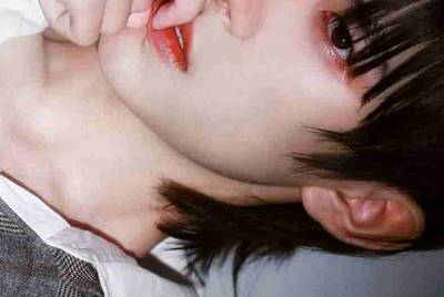 王者荣耀如何玩别人的号