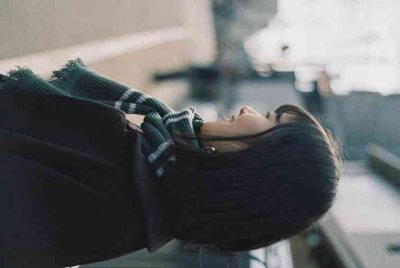 为什么下载了隐形守护者，却一直显示正在登录游戏，没办法玩，大家有出现同样问题的可以教教我吗