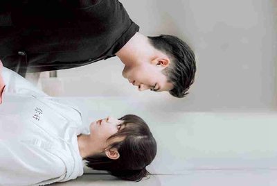线切割HF没有高频是怎么回事 手动也没火花