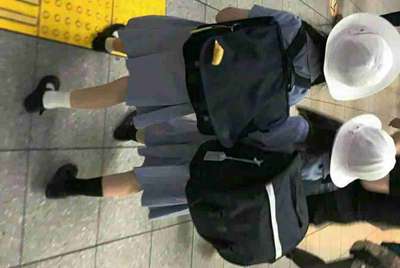 堡垒之夜国服好还是国际服好 两者选择对比分析快来