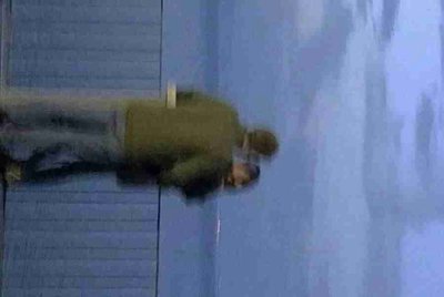 我朋友，老问我借号……换给别人说密码……有什么好办法不借……一个字烦……