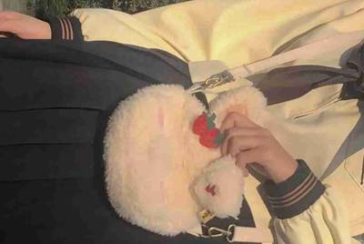 同学总是找我借手机玩，我不想借，该怎么拒绝？